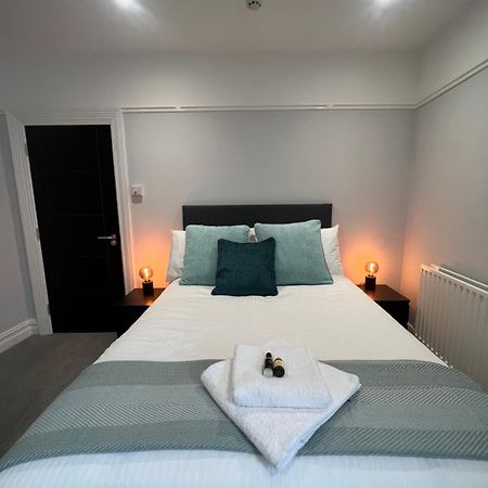 Brynhyfryd Guest House Cardigan Ngoại thất bức ảnh