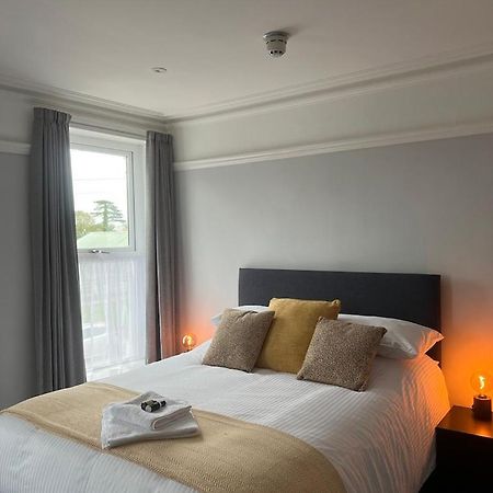 Brynhyfryd Guest House Cardigan Ngoại thất bức ảnh